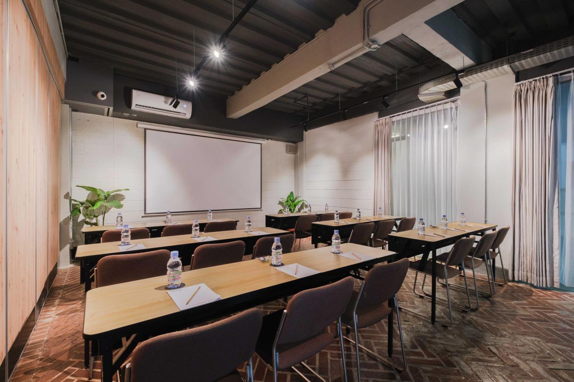 Hotel Teduh Simatupang Jakarta Exterior foto